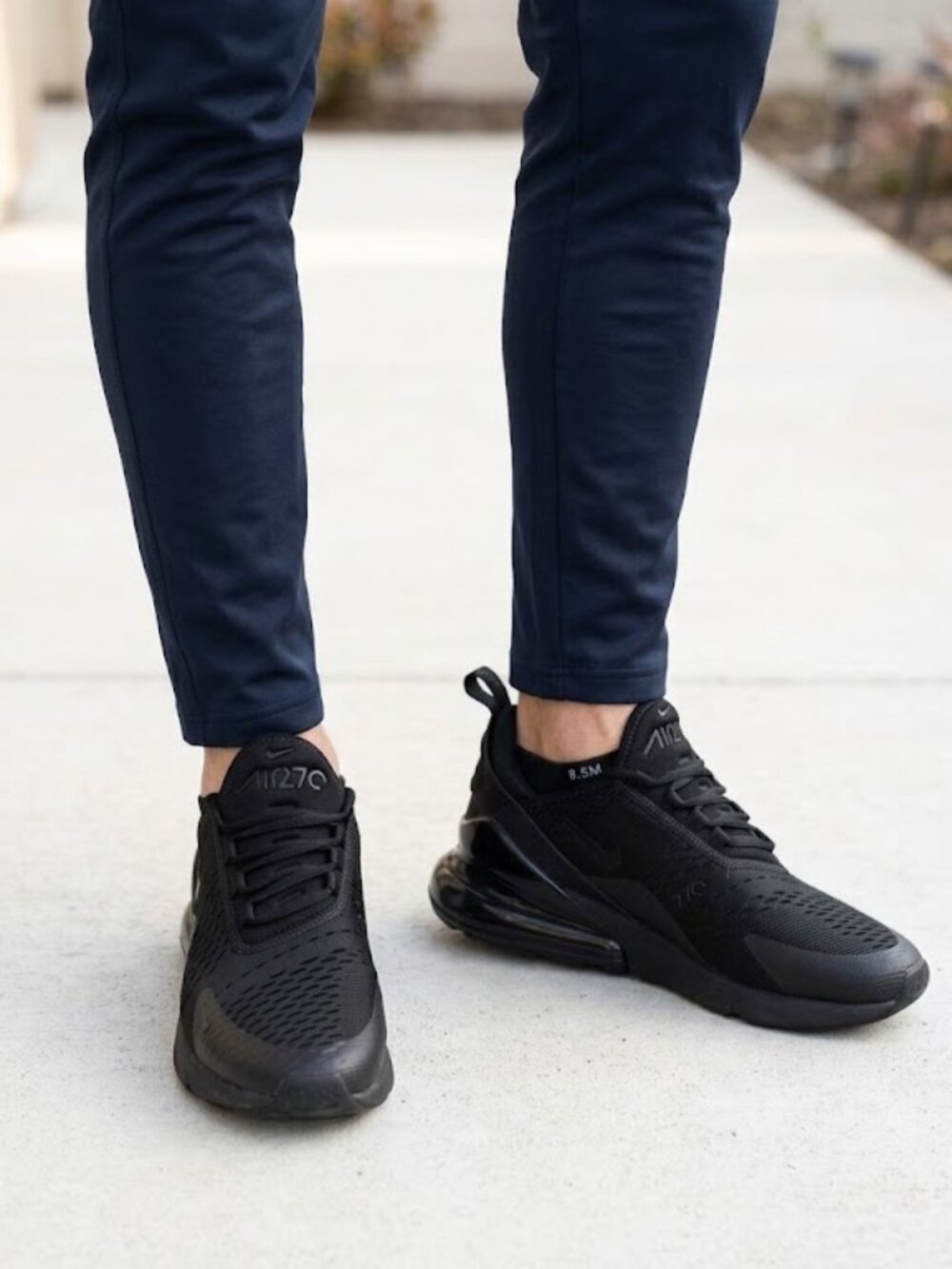 Nike Men’s Black Air Max 270 Sneakers